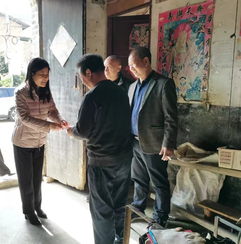 市永乐国际公司：慰问送真情 走访暖人心